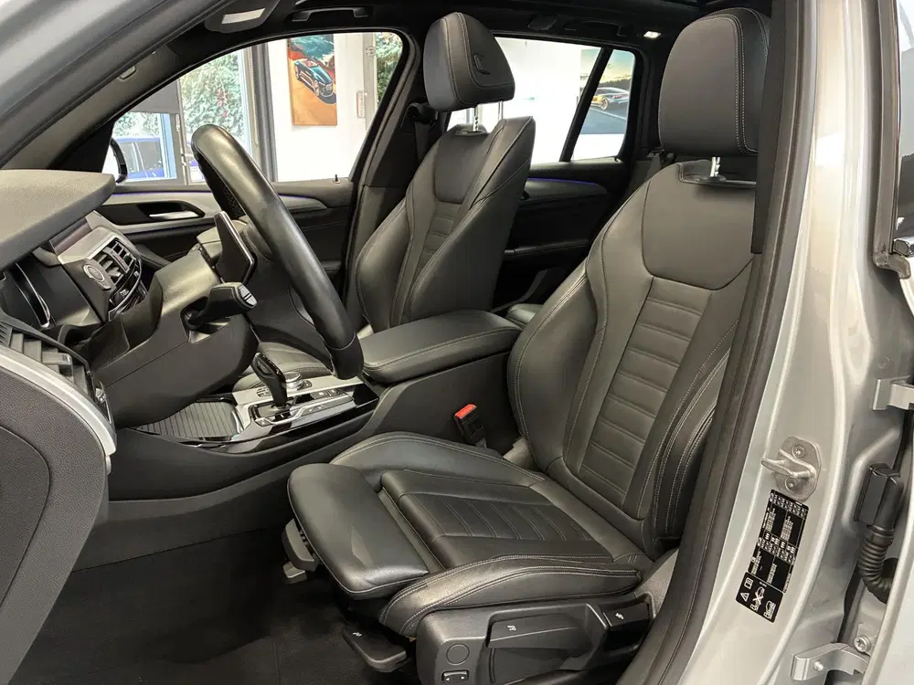 BMW X3 xDrive20i M-Sport uit 2019, foto 4