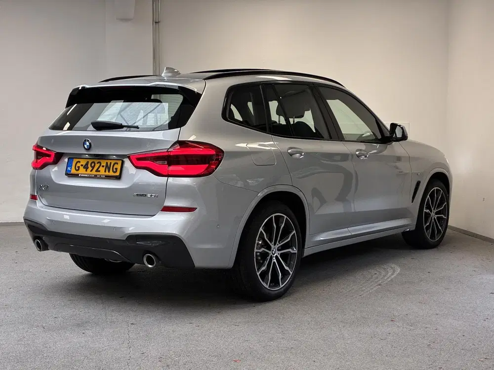 BMW X3 xDrive20i M-Sport uit 2019, foto 9