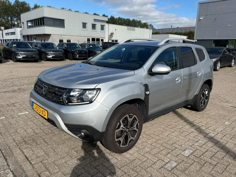 Dacia Duster 1.0 TCe Prestige uit 2020, foto 2