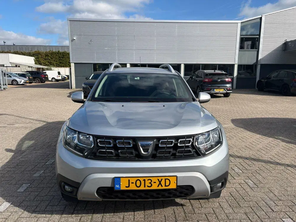 Dacia Duster 1.0 TCe Prestige uit 2020, foto 4