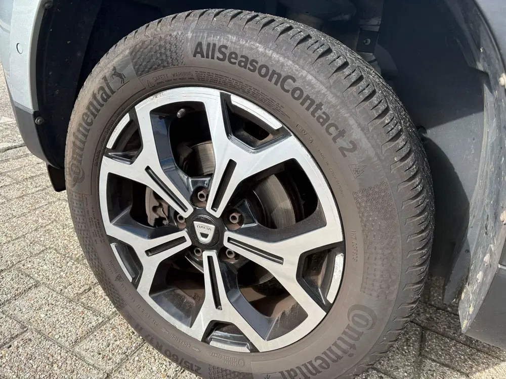 Dacia Duster 1.0 TCe Prestige uit 2020, foto 8