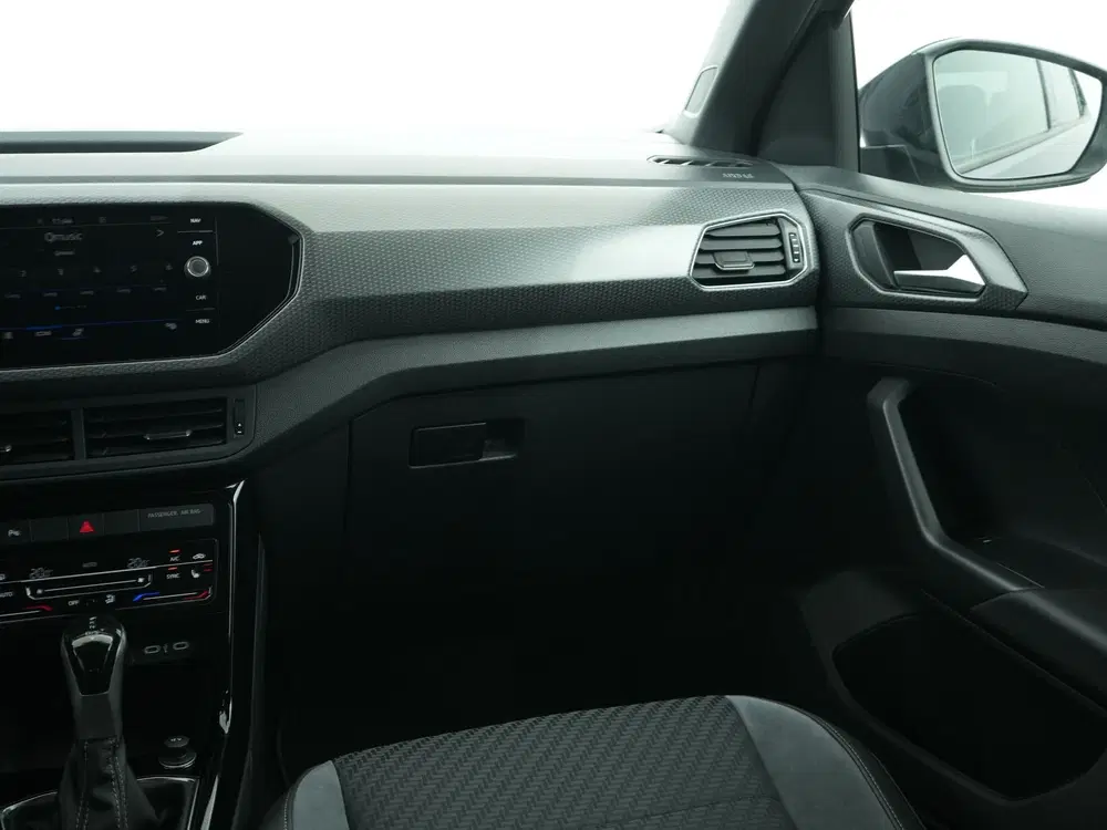Volkswagen T-Cross 1.0 TSI R-LINE 110PK DSG uit 2023, foto 14