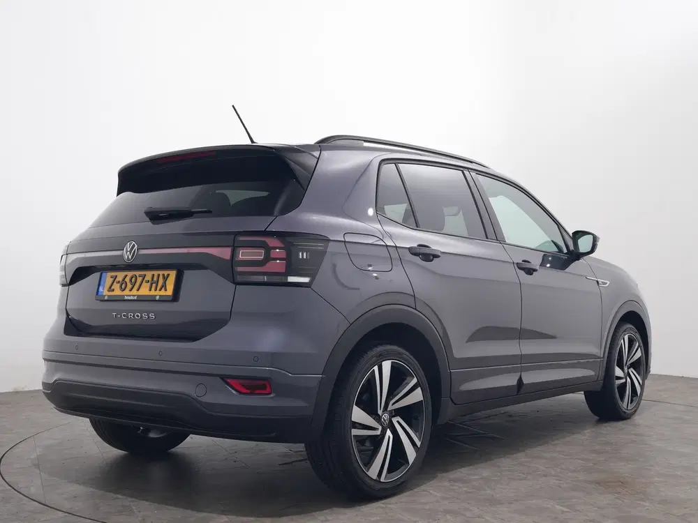 Volkswagen T-Cross 1.0 TSI R-LINE 110PK DSG uit 2023, foto 15