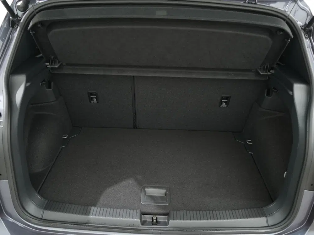 Volkswagen T-Cross 1.0 TSI R-LINE 110PK DSG uit 2023, foto 7