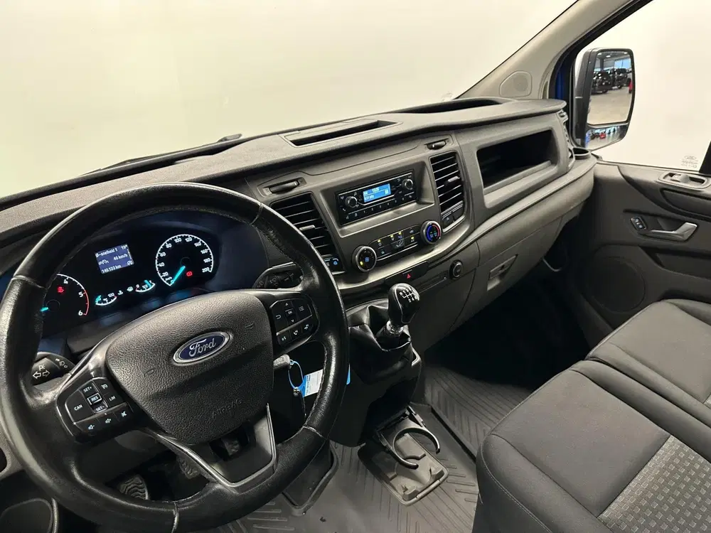 Ford Transit Custom 300 2.0 TDCI L2H1 Trend uit 2019, foto 2