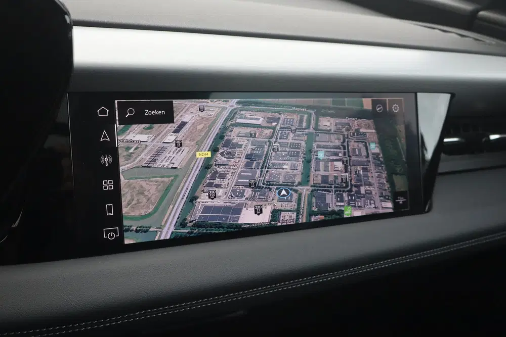 Audi Q6 e-tron S edition performance 100 kWh uit 2025, foto 15