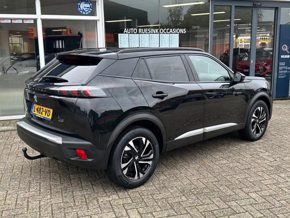Peugeot 2008 1.2 PT ALLURE PACK uit 2021, foto 5