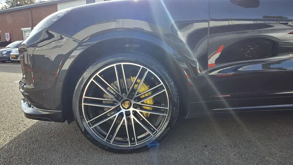 Porsche Cayenne Cayenne Coupé 3.0 E-Hybrid uit 2020, foto 4