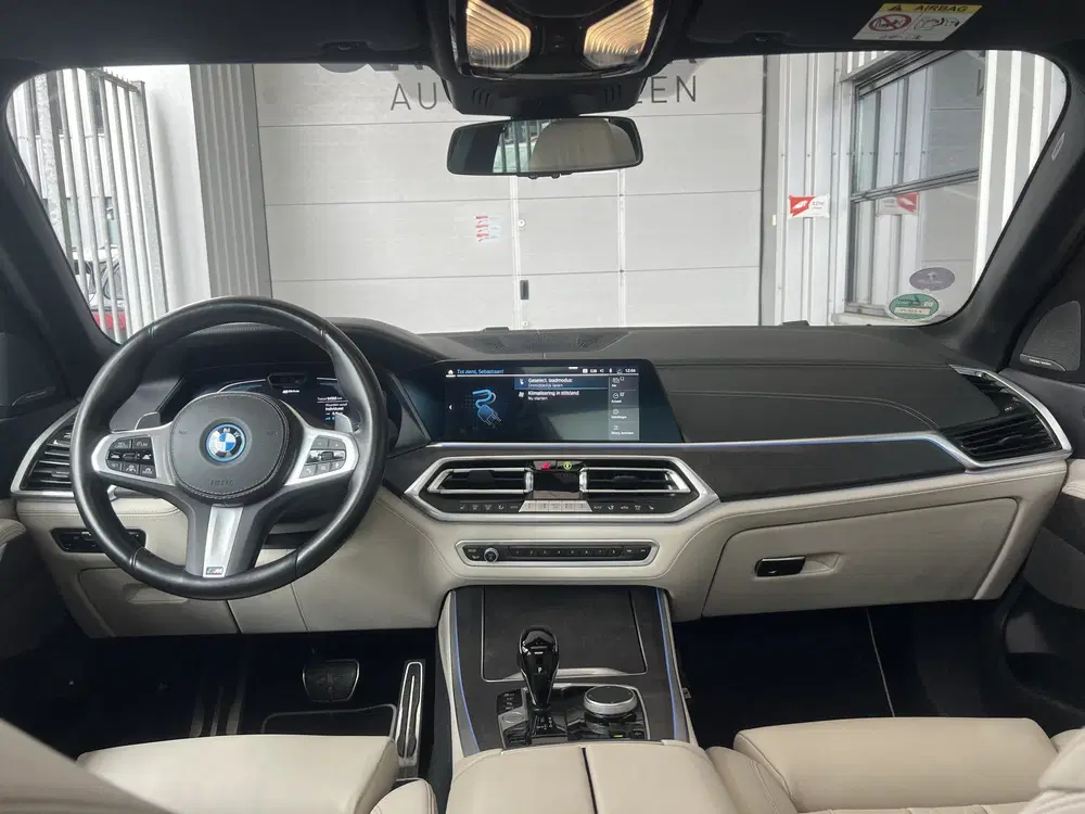 BMW X5 xDrive45e High Executive M-Sport uit 2023, foto 14