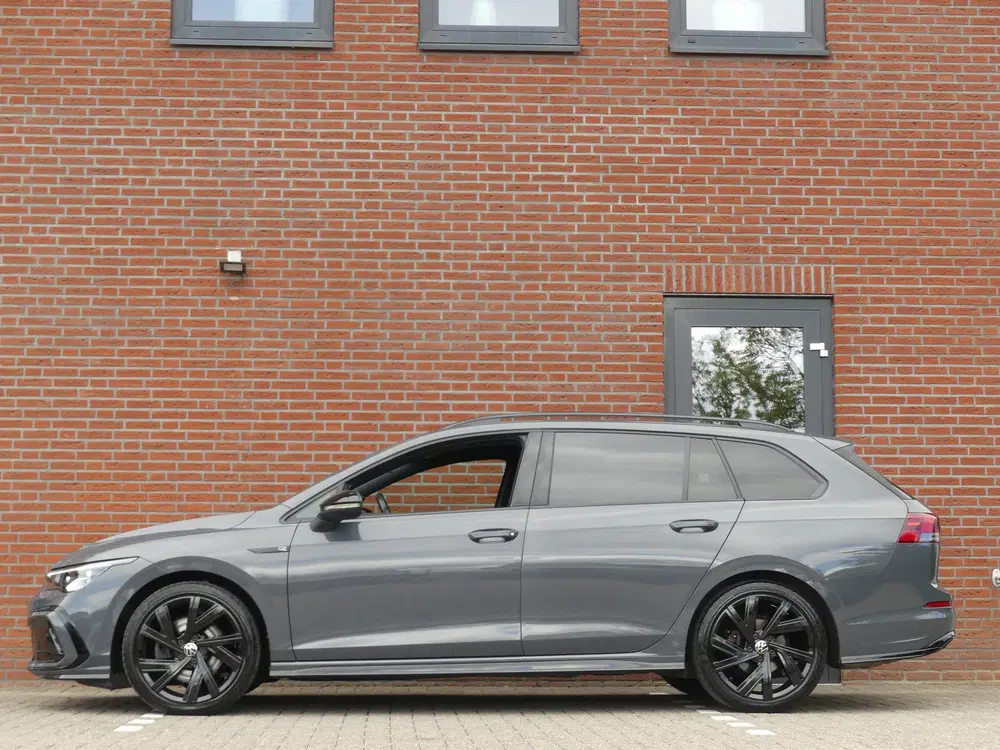 Volkswagen Golf 2.0 TSI R-Line uit 2022, foto 3