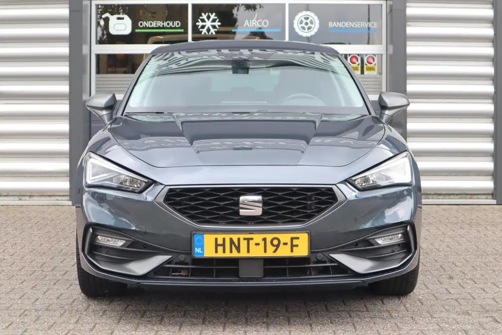 SEAT Leon 1.4 TSI eHybrid PHEV FR Business Inte uit 2021, foto 2