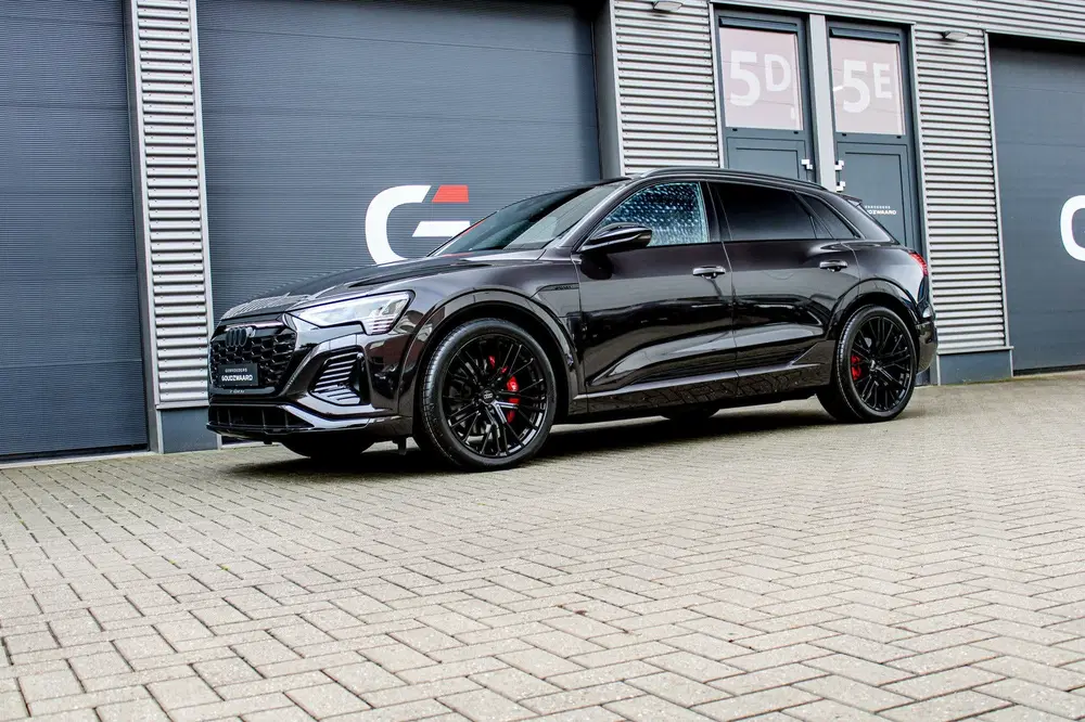 Audi Q8 e-tron 55 quattro S Edition 115 kWh uit 2023, foto 11
