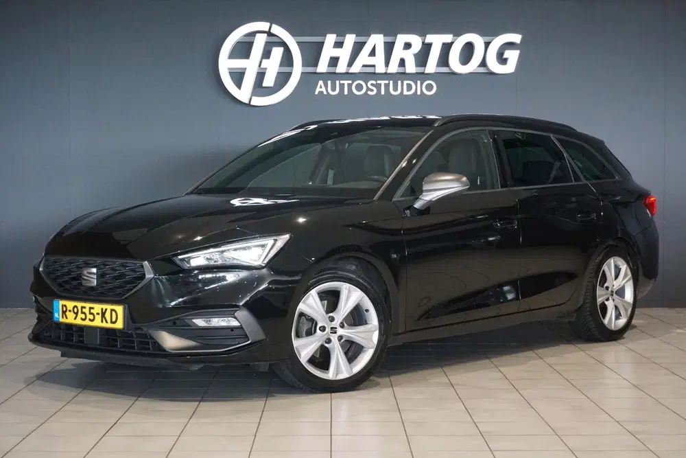 SEAT Leon 1.5 eTSI FR Business Intense * DEALER uit 2021