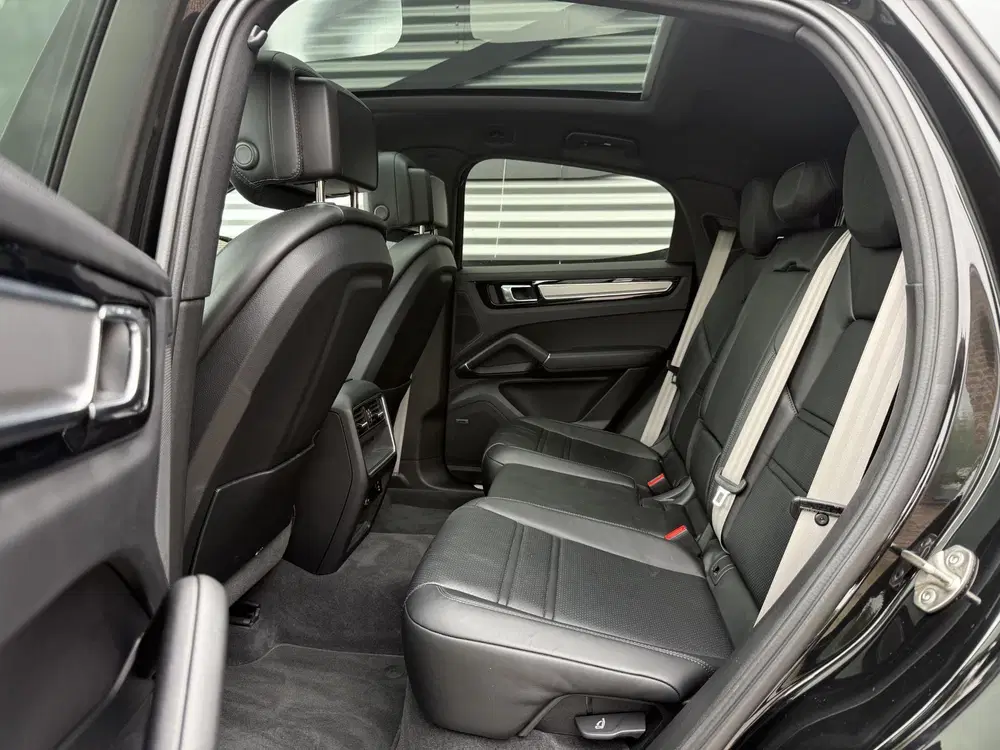 Porsche Cayenne Cayenne Coupé 3.0 E-Hybrid Pano uit 2022, foto 10