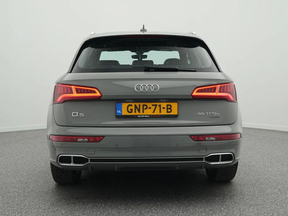 Audi Q5 S-Line 55 TFSI e 367PK quattro Competition uit 2021, foto 6