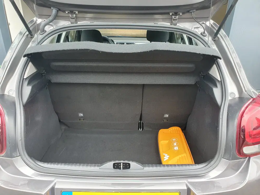 Citroën C3 1.2 PureTech S&S Feel NAVI uit 2019, foto 11