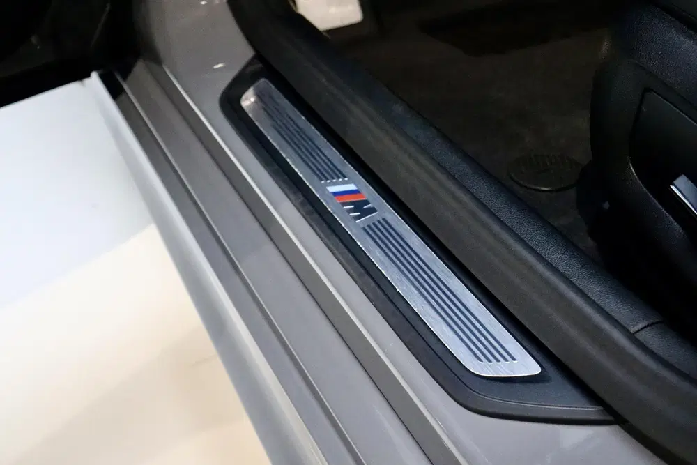 BMW 5-serie 530e High Ex M Sport uit 2022, foto 14