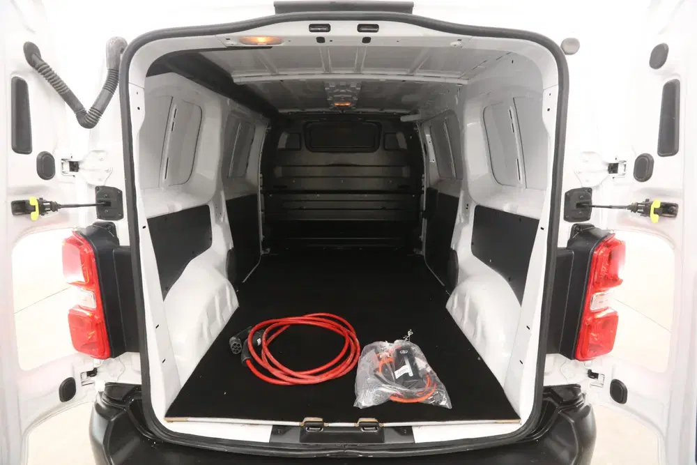 Opel Vivaro Toyota ProAce 75 kWh Extra Range L2H1 uit 2024, foto 3
