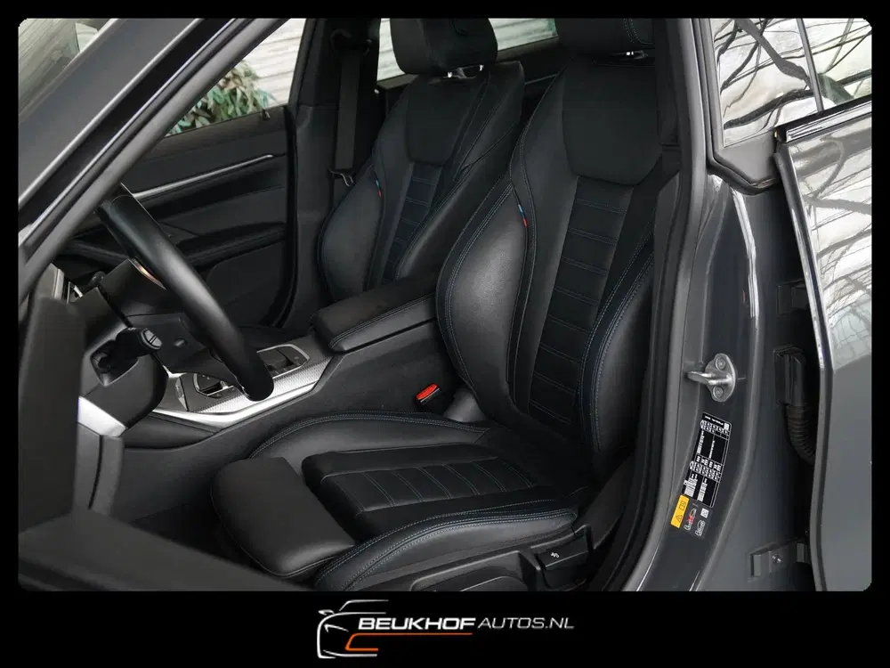 BMW i4 EDrive High Executive 70 kWh Leer Virtual uit 2023, foto 2