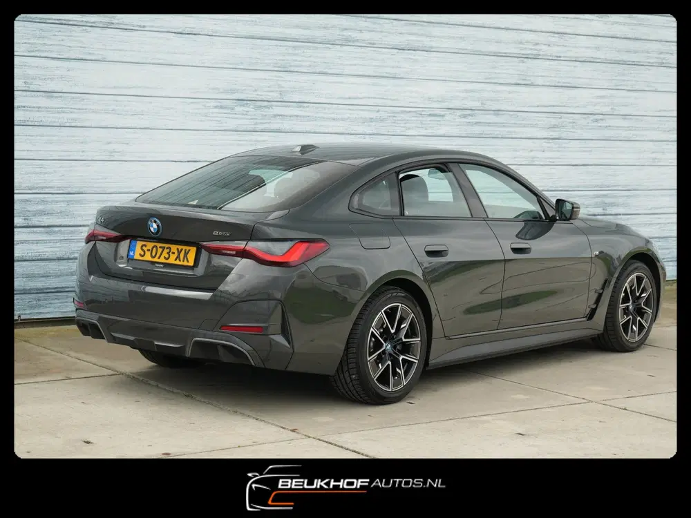 BMW i4 EDrive High Executive 70 kWh Leer Virtual uit 2023, foto 3