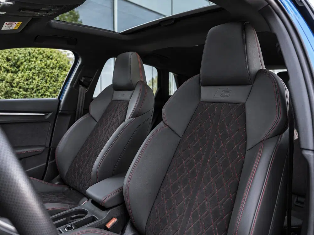 Audi A3 35 TFSI S-Line uit 2020, foto 14