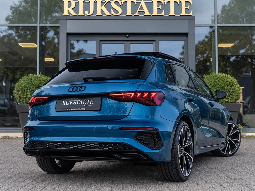 Audi A3 35 TFSI S-Line uit 2020, foto 7