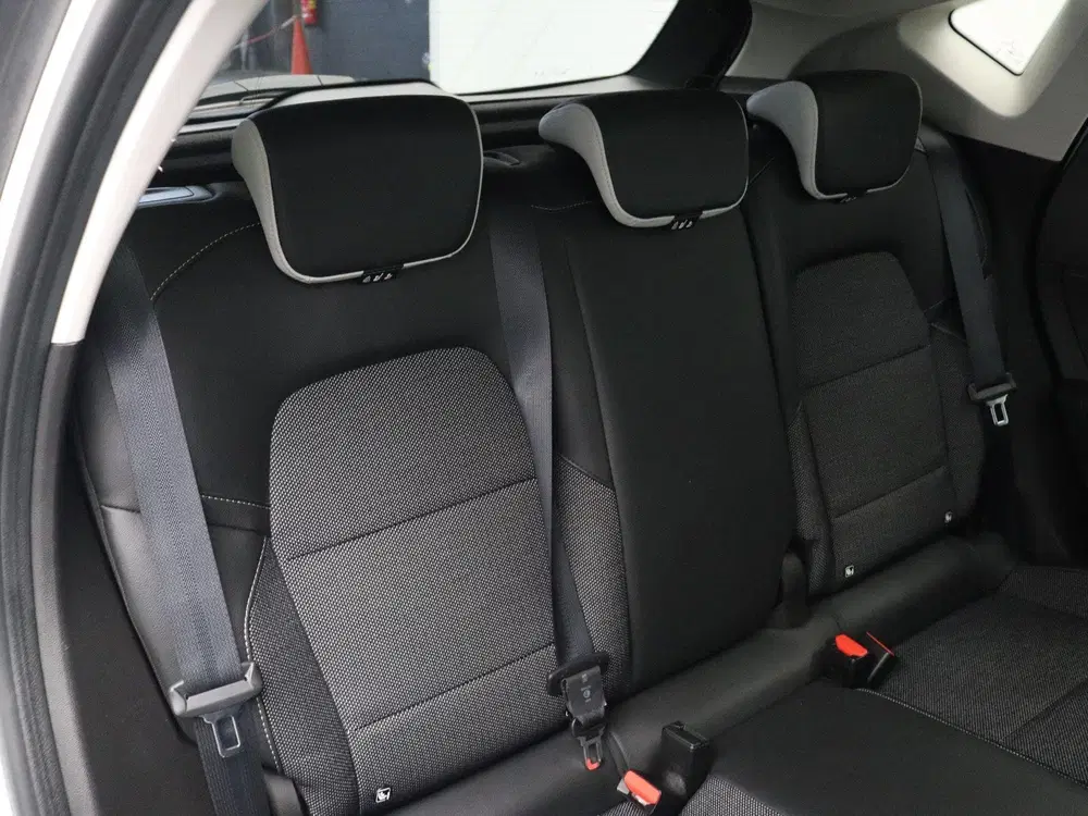 Renault Captur E-Tech Hybrid 145pk Intens uit 2022, foto 9