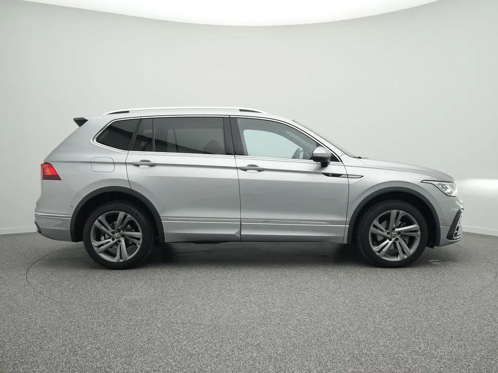 Volkswagen Tiguan Allspace 1.5 TSI 150PK R-Line Business 7p. uit 2023, foto 13