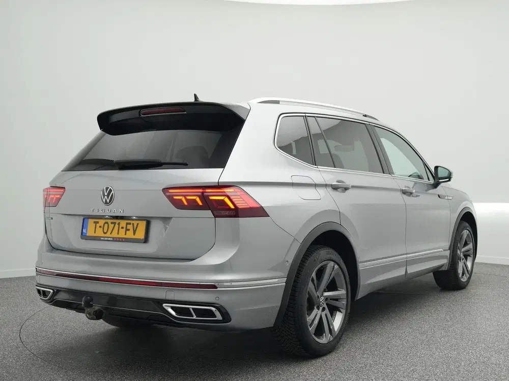 Volkswagen Tiguan Allspace 1.5 TSI 150PK R-Line Business 7p. uit 2023, foto 2