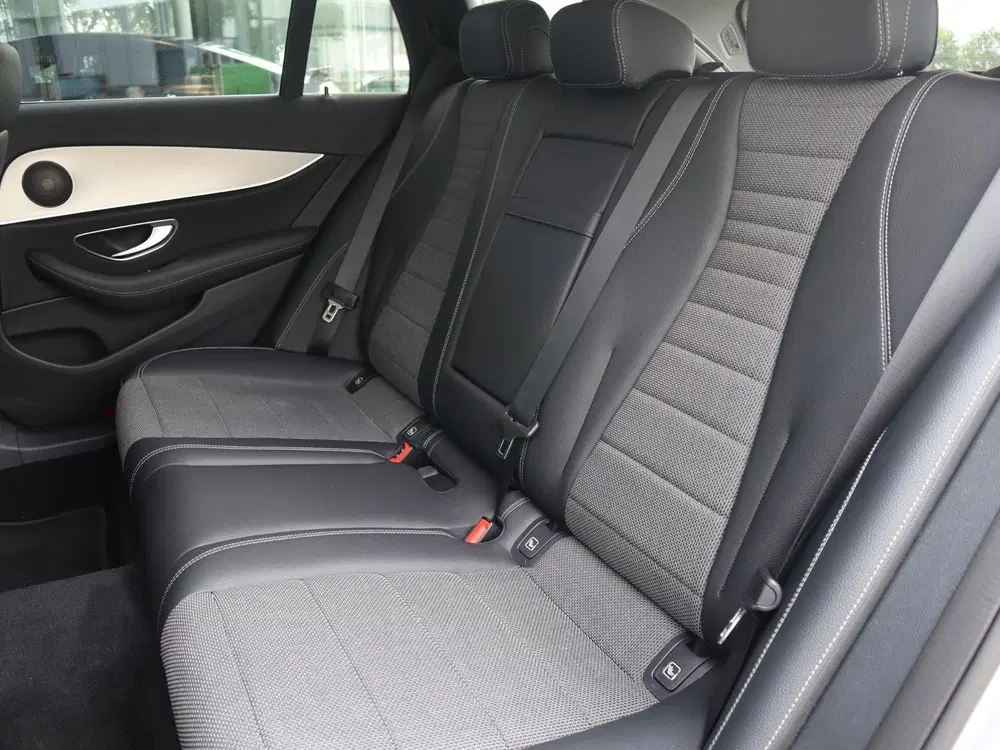 Mercedes-Benz E-Klasse 200 Business Solution l Trekha uit 2022, foto 11