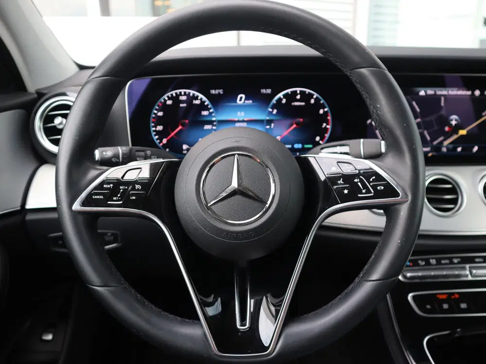Mercedes-Benz E-Klasse 200 Business Solution l Trekha uit 2022, foto 14