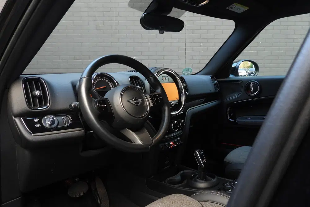 Mini Countryman Cooper Classic Automaat uit 2022, foto 14