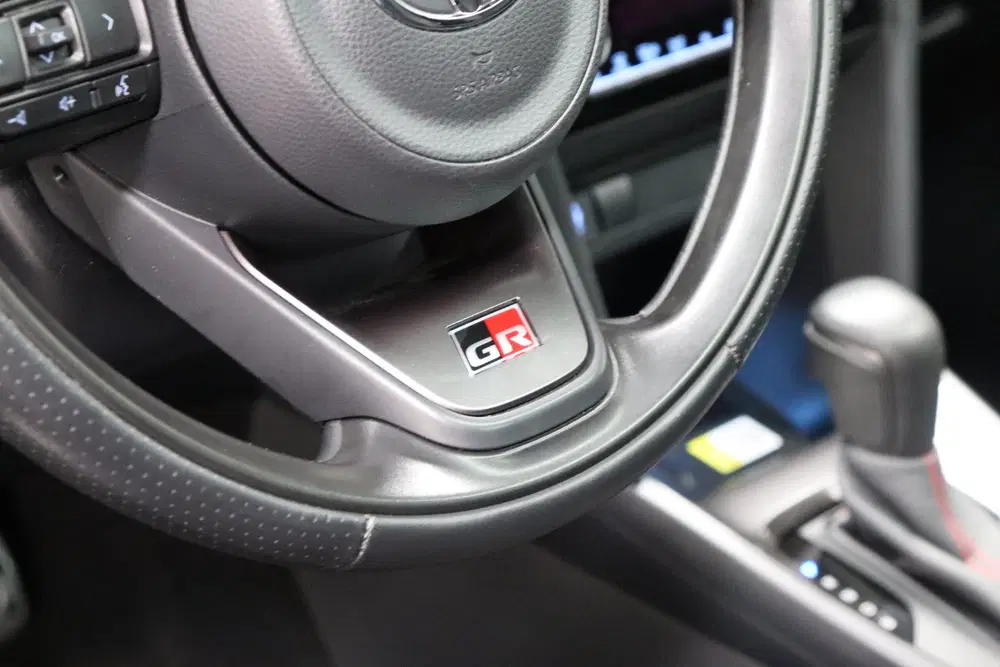Toyota Yaris Cross 1.5 Hybrid GR Sport uit 2023, foto 12