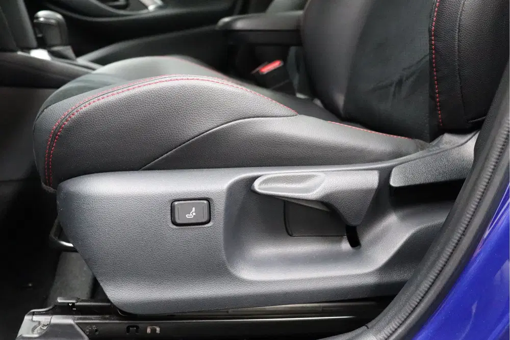 Toyota Yaris Cross 1.5 Hybrid GR Sport uit 2023, foto 13