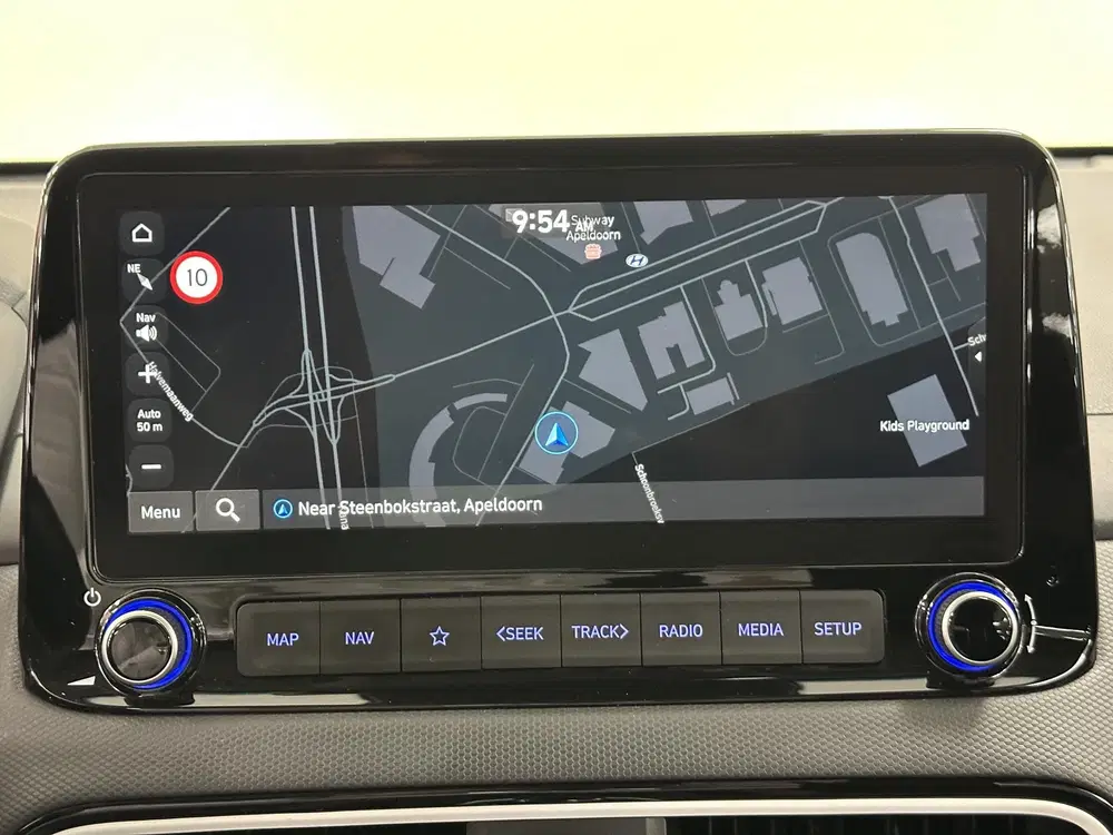 Hyundai KONA 1.6 GDI HEV Fashion TREKHAAK uit 2020, foto 11