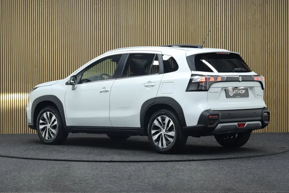 Suzuki S-Cross 1.4 Boosterjet Smart Hybrid Automaat Style uit 2026, foto 3
