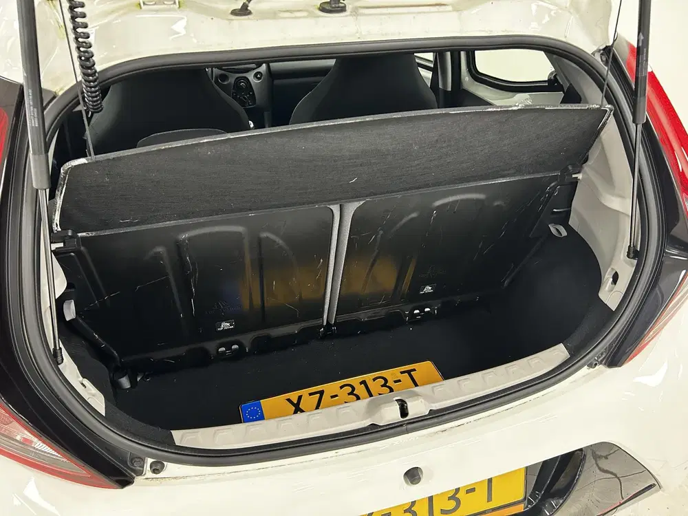 Toyota Aygo 1.0 VVT-i x-play ELEKTRISCH VOUWDAK uit 2019, foto 9