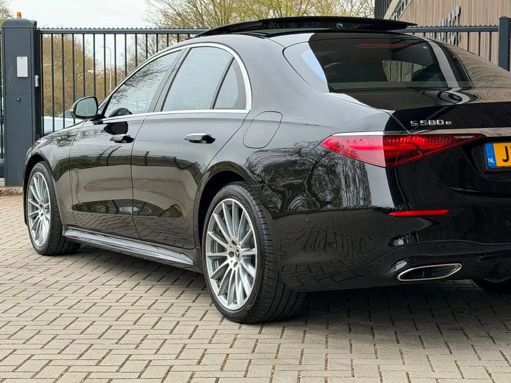 Mercedes-Benz S-Klasse 580 e 4MATIC AMG Line uit 2022, foto 8