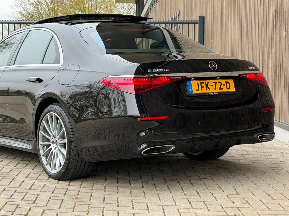 Mercedes-Benz S-Klasse 580 e 4MATIC AMG Line uit 2022, foto 9