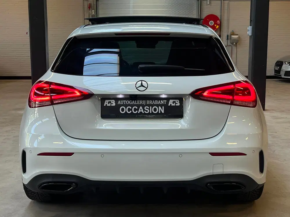 Mercedes-Benz A-Klasse 200 Business Solution AMG Pano uit 2019, foto 4