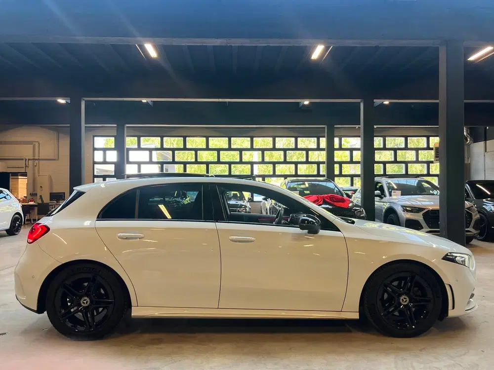 Mercedes-Benz A-Klasse 200 Business Solution AMG Pano uit 2019, foto 6