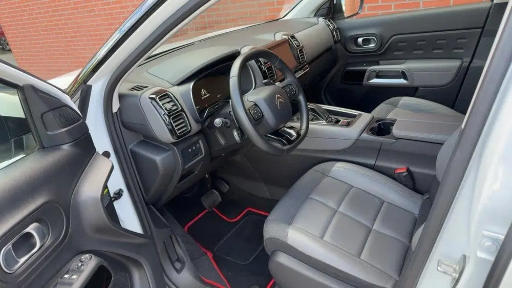 Citroën C5 Aircross 1.2 PT Business Plus 130PK Automaat Led uit 2020, foto 4