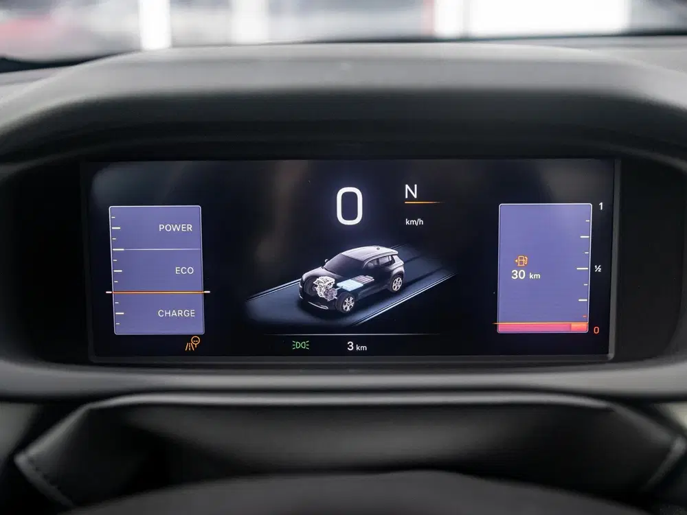 Jeep Avenger 1.2 e-Hybrid Summit uit 2025, foto 12
