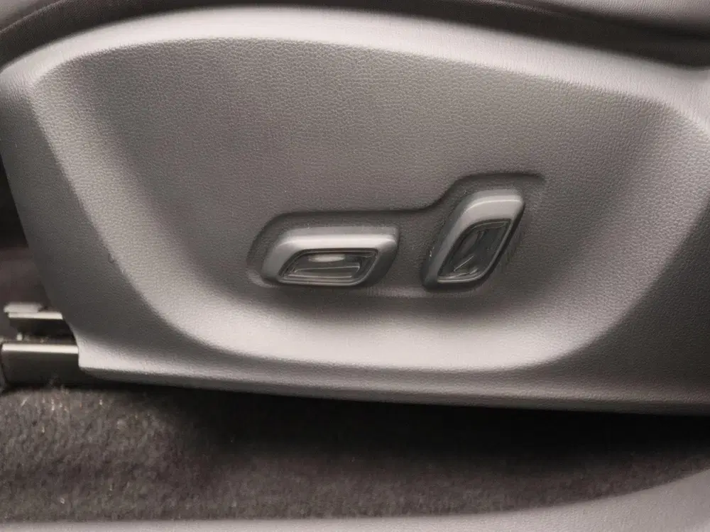 MG ZS Long Range Luxury 70 kWh uit 2023, foto 12