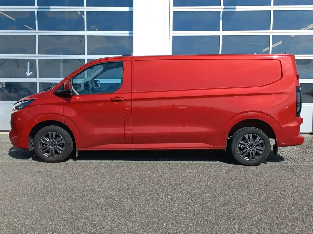 Ford Transit Custom 320 2.5 PHEV L2H1 Limited uit 2024, foto 2