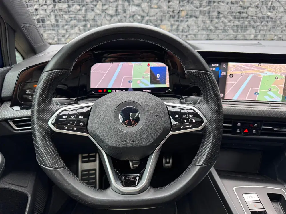 Volkswagen Golf 1.5 eTSI R-Line Pano Keyless IQ Camera uit 2020, foto 9