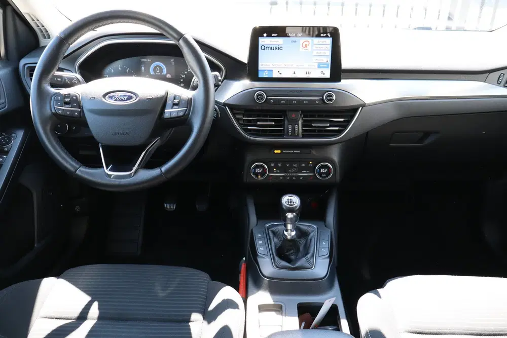 Ford Focus 1.0 EcoBoost Titanium Business Nederlandse uit 2019, foto 15