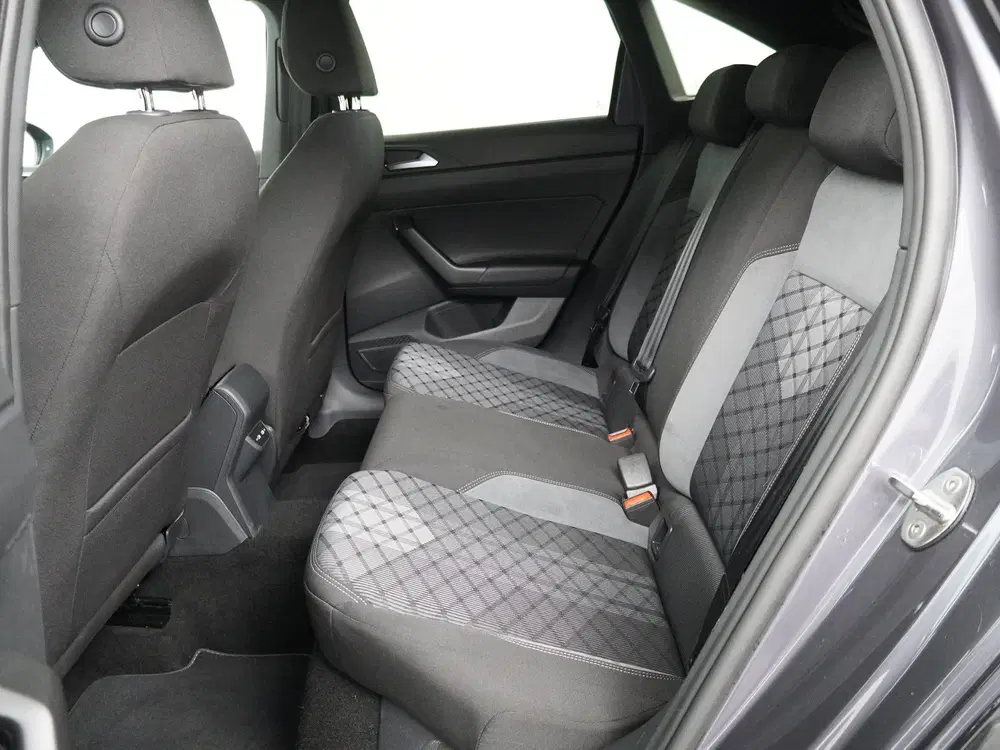 Volkswagen Taigo 150pk TSI R-Line Business DSG uit 2022, foto 10