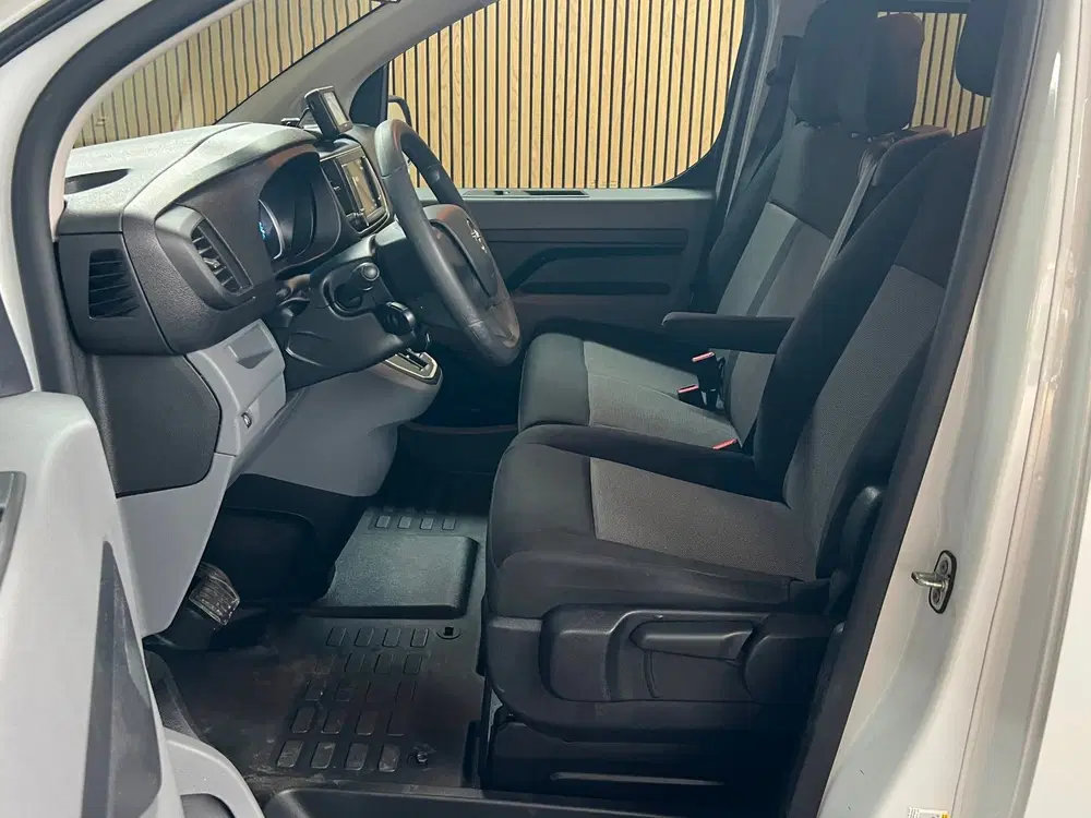 Opel Vivaro L3H1 75 kWh uit 2022, foto 11