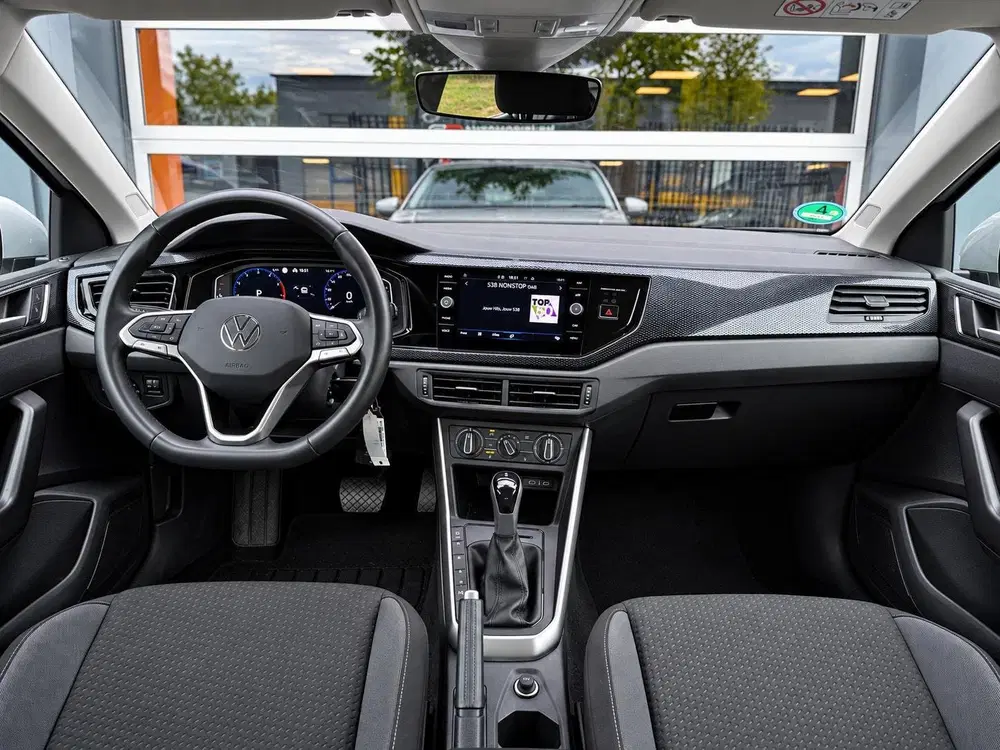 Volkswagen Polo 1.0 TSI Life Business DSG uit 2023, foto 2